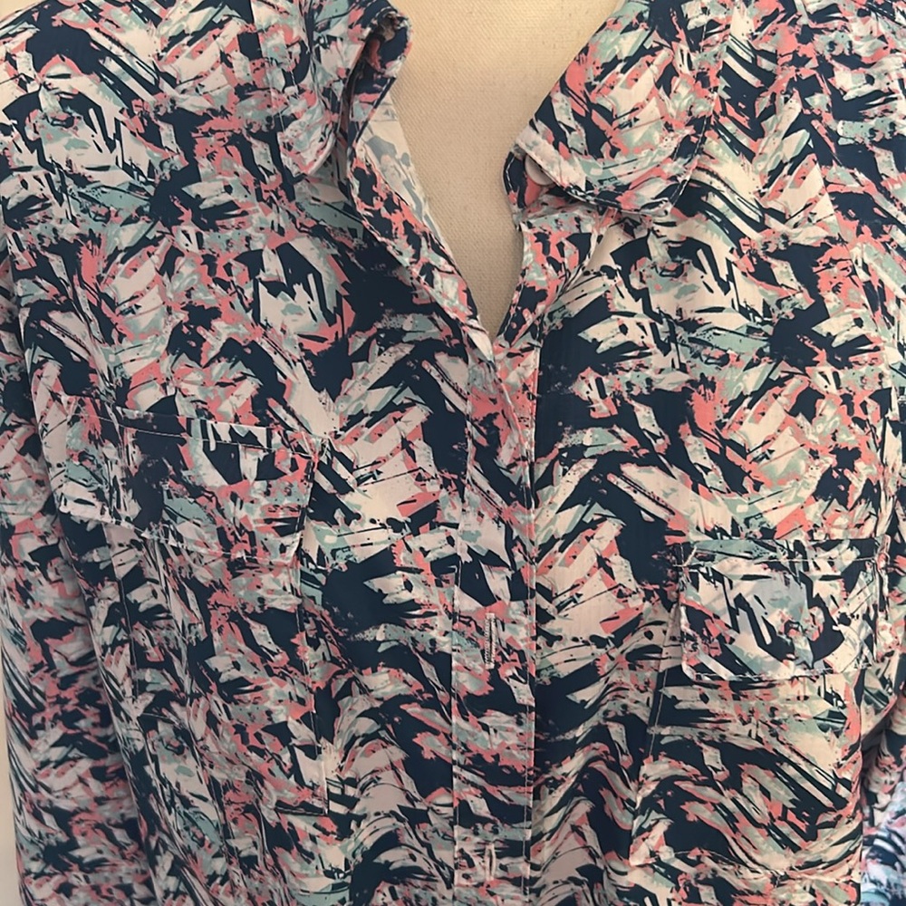 Silver Bait Button Up Sun Shirt - Picture 5 of 7